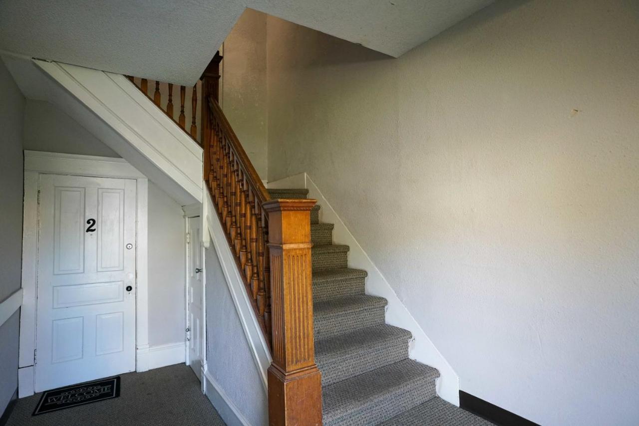 2 Bedroom Apartment Near Ndsu And Downtown Fargo Exterior photo